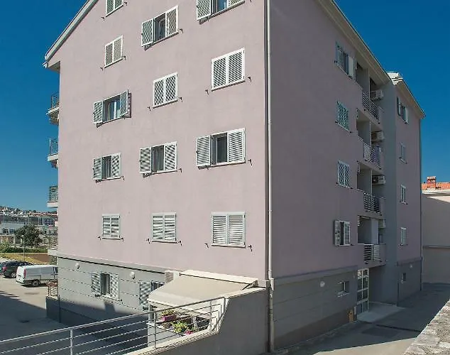 Gallery Appartement Pula