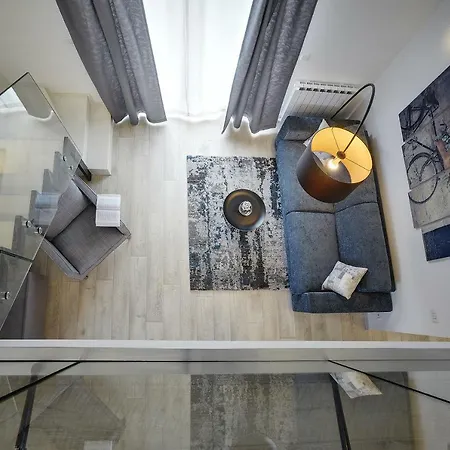 Gallery * Πούλα